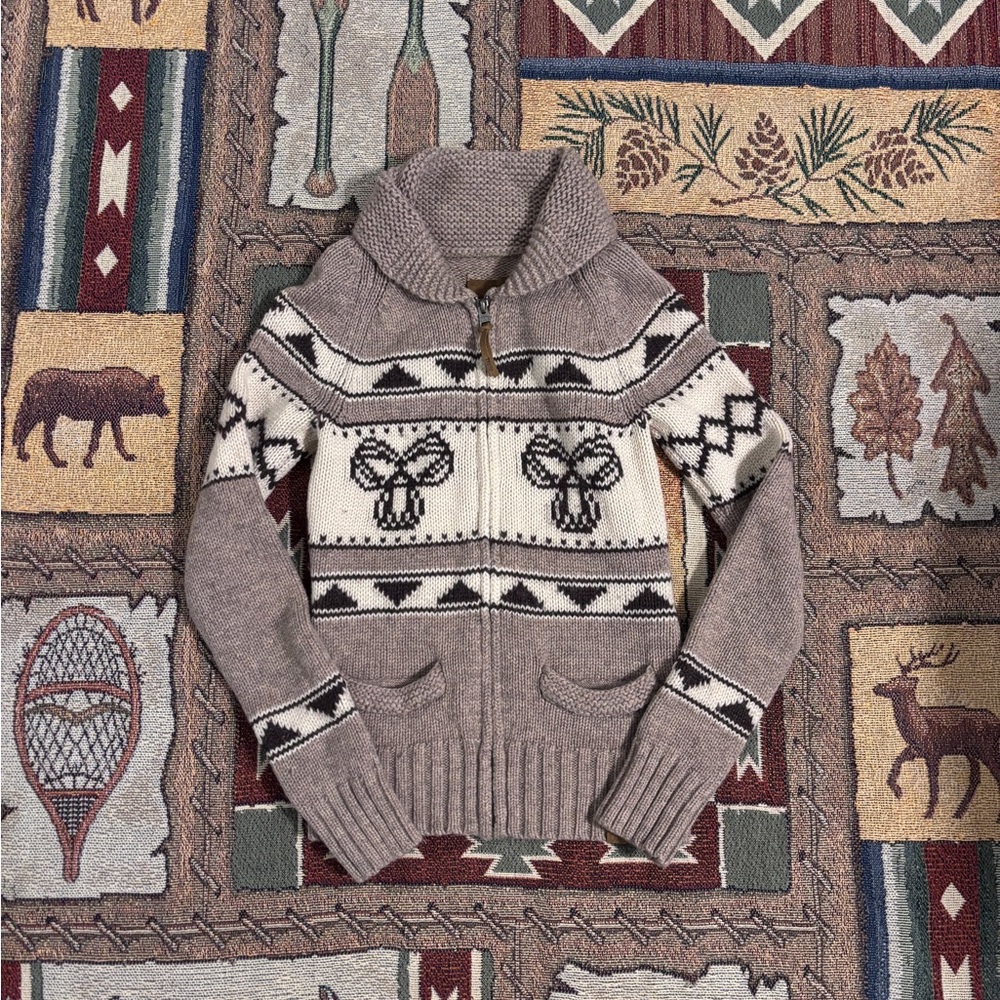 TNA Beige and Black Patterned Sweater